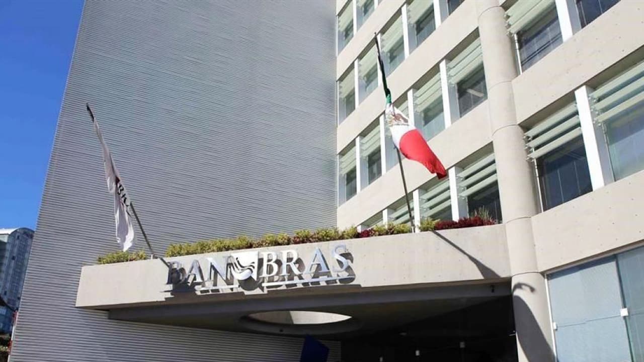 Banobras colocó 20 mil millones de pesos a través de tres bonos tradicionales en el mercado local de deuda